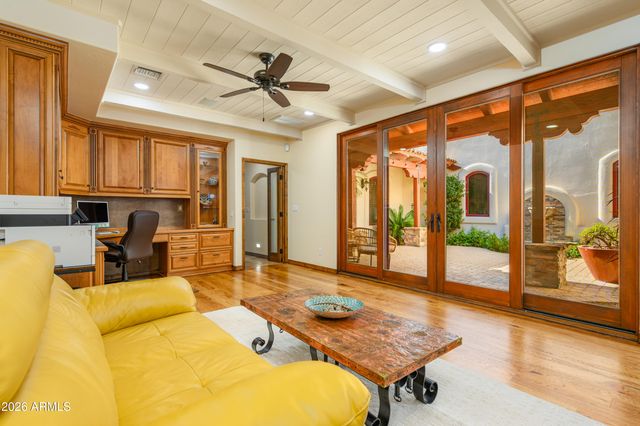3356 N 60TH Street, Phoenix, AZ 85018