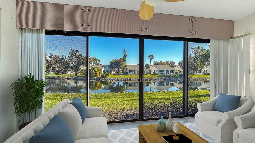 Image 11 of property listing at 4868 INDEPENDENCE DRIVE, Bradenton, FL 34210