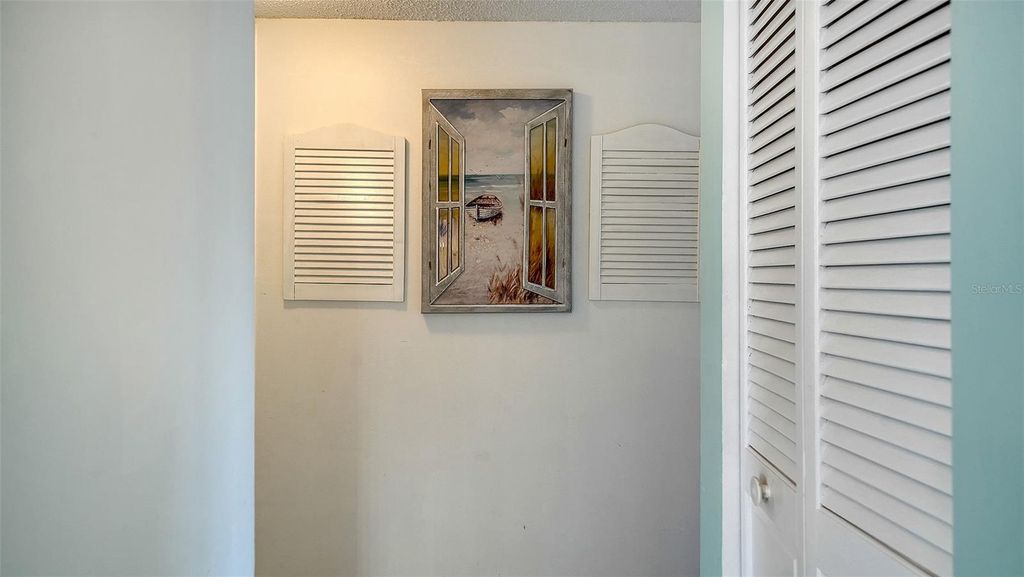 Image 26 of property listing at 4868 INDEPENDENCE DRIVE, Bradenton, FL 34210