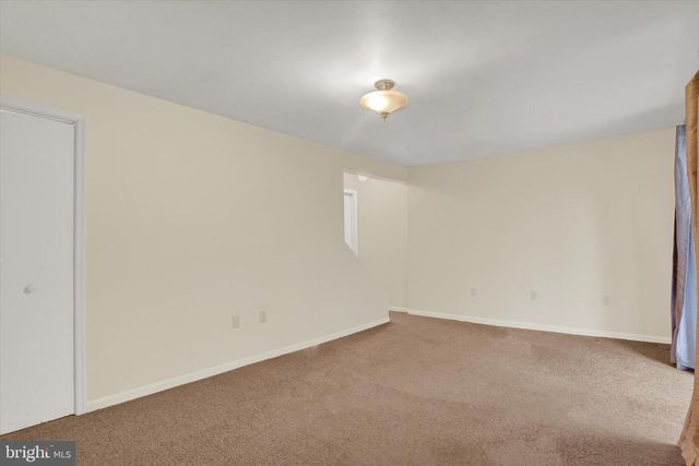 22 PERSIAN LILAC DR, Etters, PA 17319