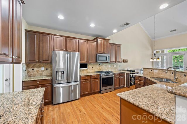 1914 Colony Line Court, Charlotte, NC 28210