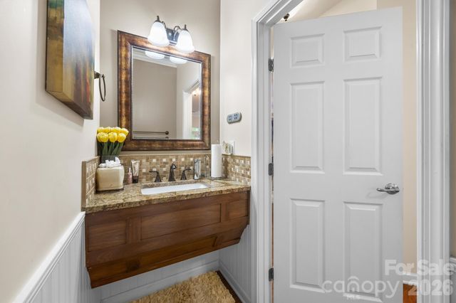 1914 Colony Line Court, Charlotte, NC 28210