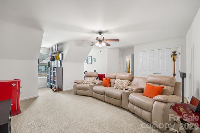 1914 Colony Line Court, Charlotte, NC 28210