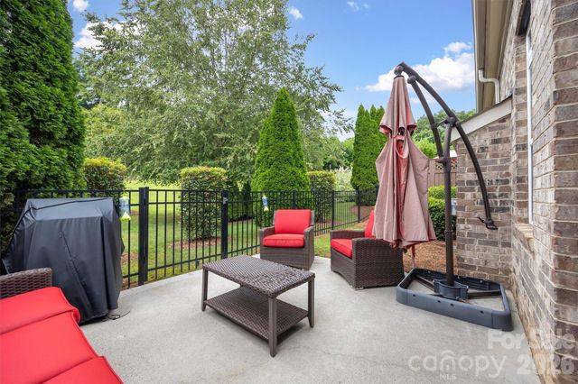 1914 Colony Line Court, Charlotte, NC 28210