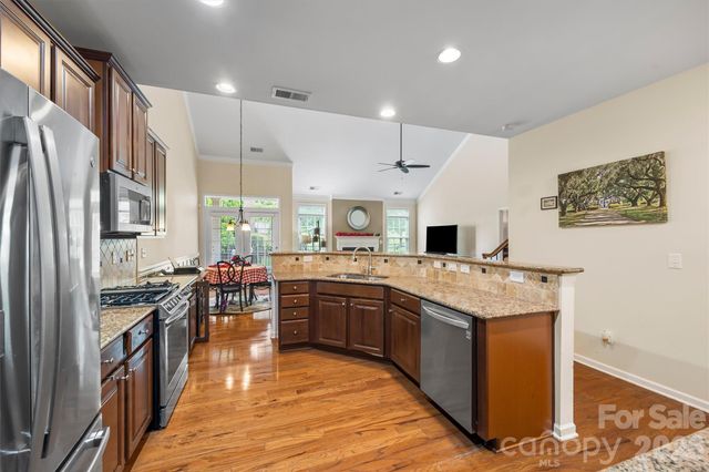 1914 Colony Line Court, Charlotte, NC 28210