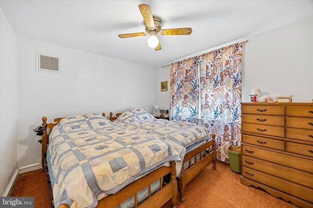 410 E EAGLE RD, Havertown, PA 19083