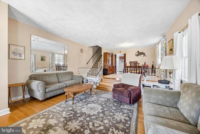 410 E EAGLE RD, Havertown, PA 19083