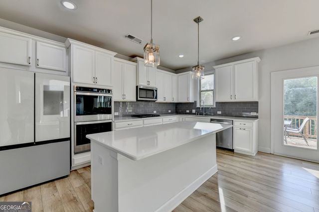 8190 Tiberon Parkway, Cumming, GA 30028