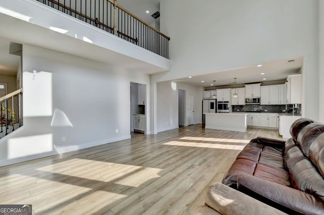 8190 Tiberon Parkway, Cumming, GA 30028