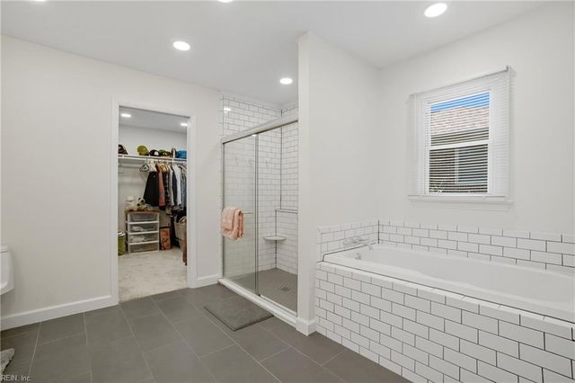 948 W Ferry Plantation RD, Virginia Beach, VA 23455