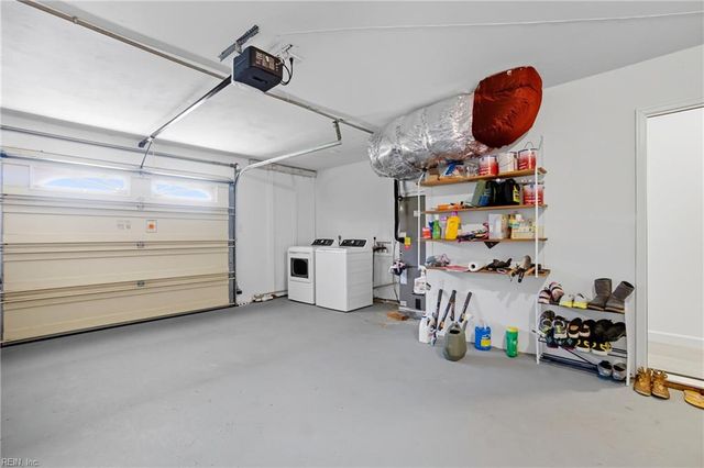 948 W Ferry Plantation RD, Virginia Beach, VA 23455