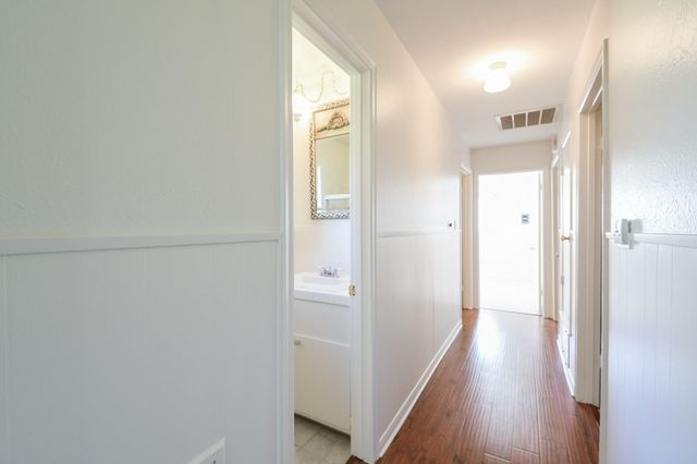 129 Cannon Street, Clute, TX 77531