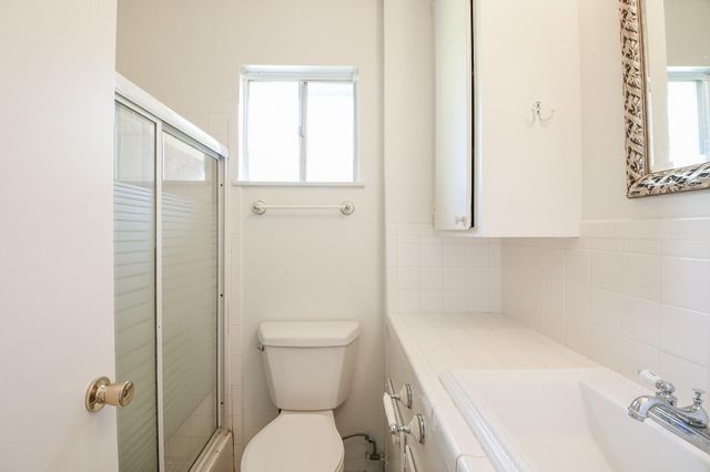 129 Cannon Street, Clute, TX 77531