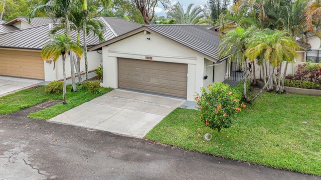 5533 Constant Spring Terrace 217, Lauderhill, FL 33319