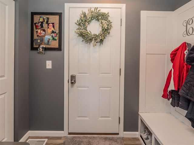 58800 Silvergrass Drive, Mattawan, MI 49071