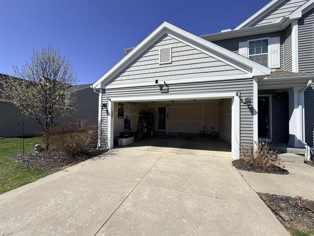 58800 Silvergrass Drive, Mattawan, MI 49071