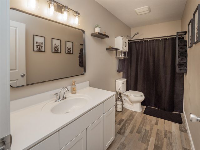 58800 Silvergrass Drive, Mattawan, MI 49071