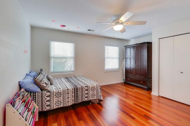 26 Brandywine Road, South Barrington, IL 60010