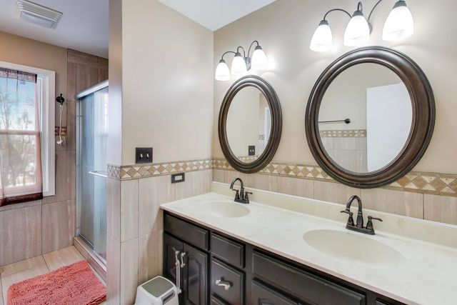 26 Brandywine Road, South Barrington, IL 60010