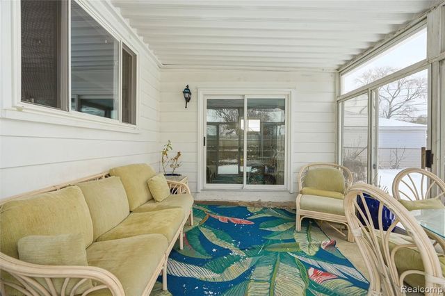 25913 Culver Street, Saint Clair Shores, MI 48081