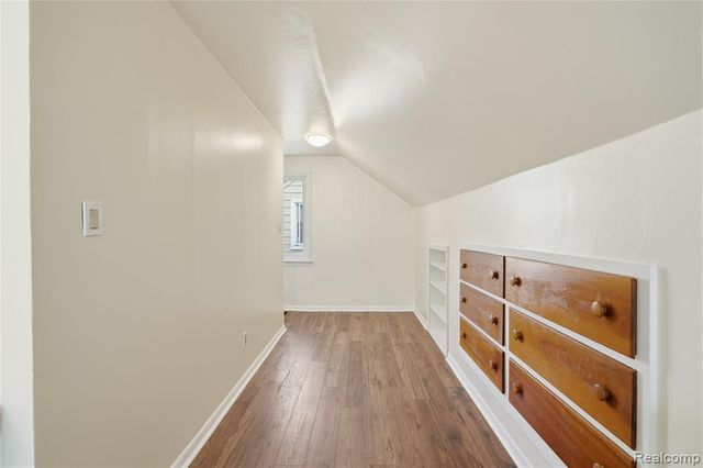 25913 Culver Street, Saint Clair Shores, MI 48081