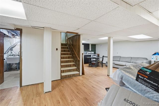 25913 Culver Street, Saint Clair Shores, MI 48081