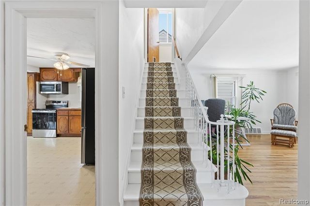 25913 Culver Street, Saint Clair Shores, MI 48081