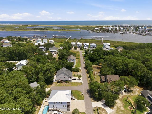 1021 Saltspray Lane, Wilmington, NC 28409