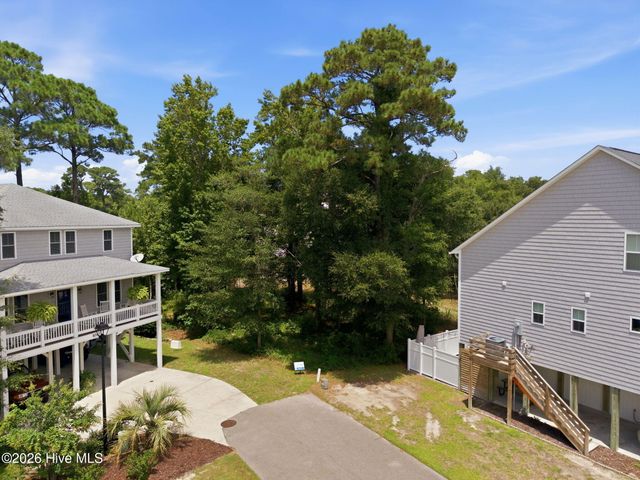 1021 Saltspray Lane, Wilmington, NC 28409