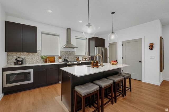 493 E ALICE WAY, Layton, UT 84041