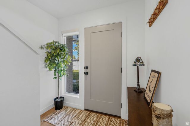 493 E ALICE WAY, Layton, UT 84041