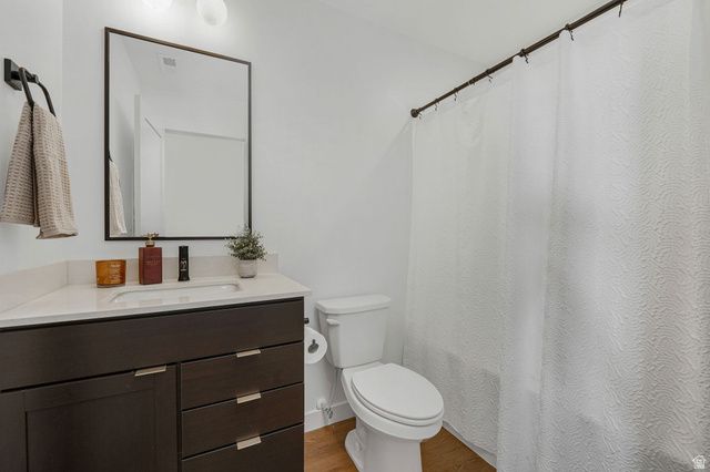 493 E ALICE WAY, Layton, UT 84041