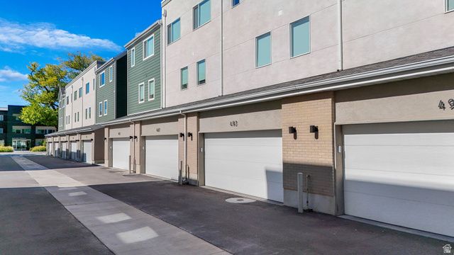 493 E ALICE WAY, Layton, UT 84041