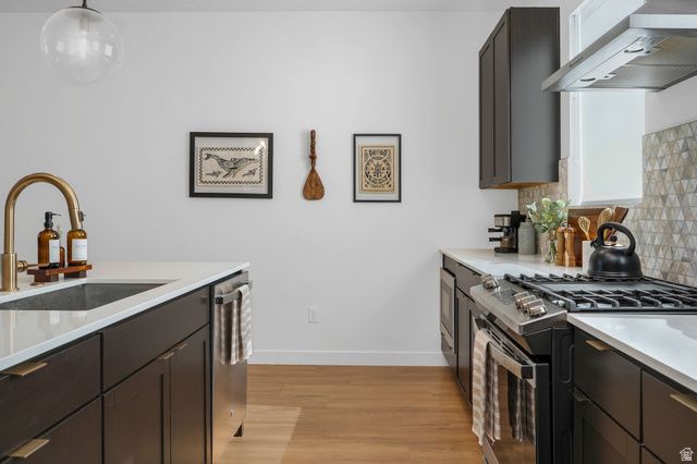 493 E ALICE WAY, Layton, UT 84041