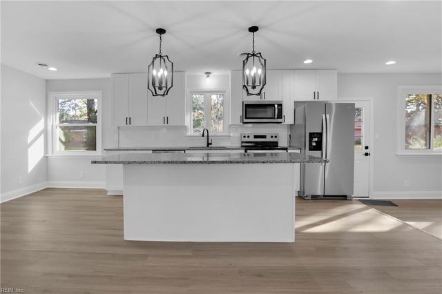 2619 Riddick DR, Suffolk, VA 23434