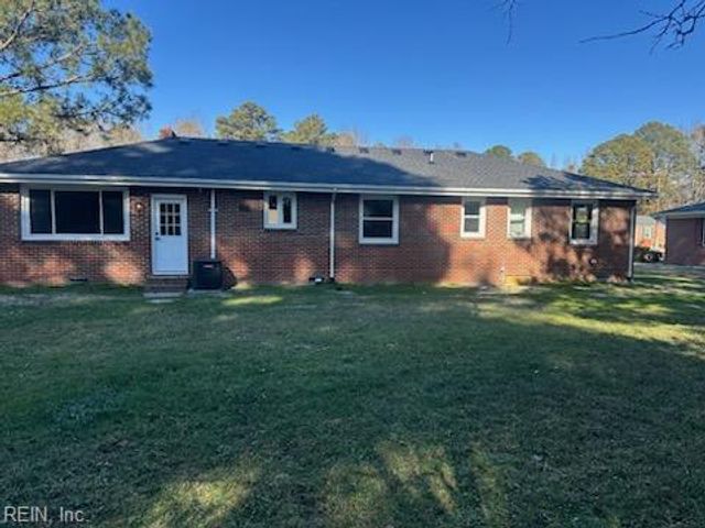 2619 Riddick DR, Suffolk, VA 23434