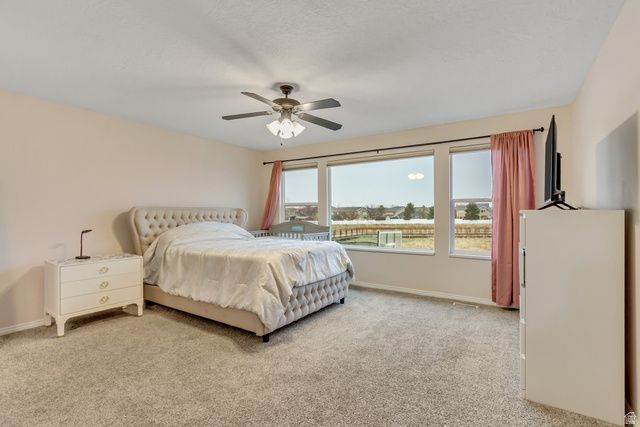 1024 W MANCHESTER DR, North Salt Lake, UT 84054