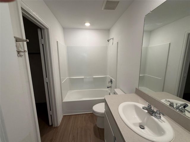 14514 Woodcott Warren Way, Rosharon, TX 77583