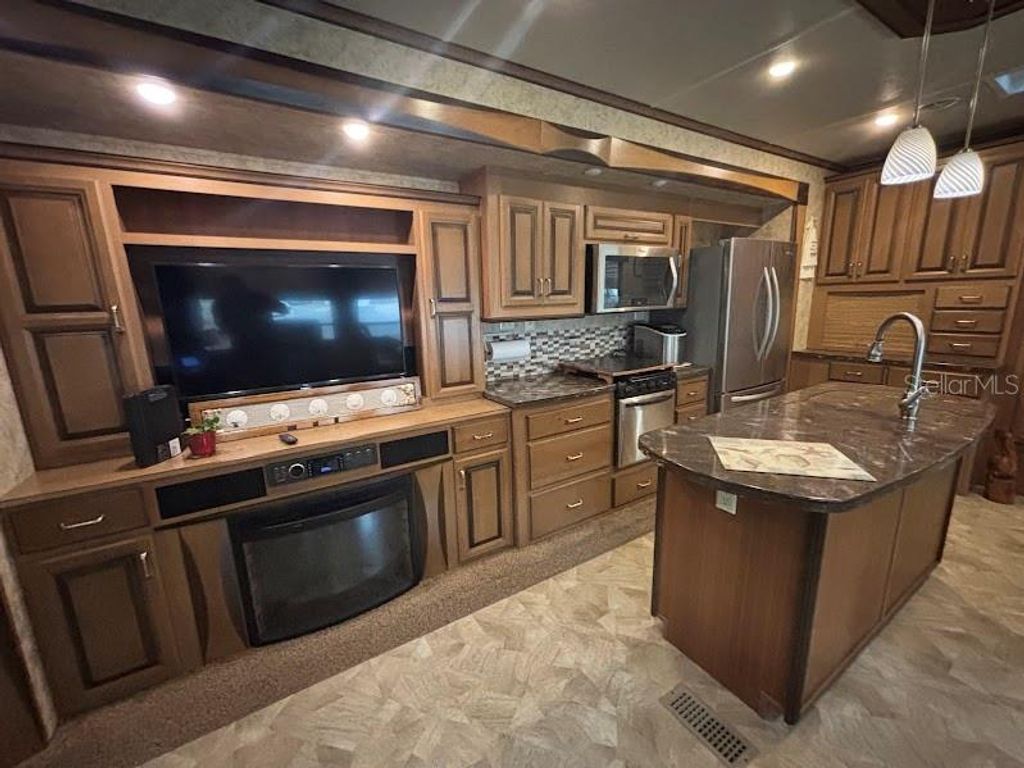 Image 18 of property listing at 14432 252ND COURT ROAD NE 140, Fort Mc Coy, FL 32134