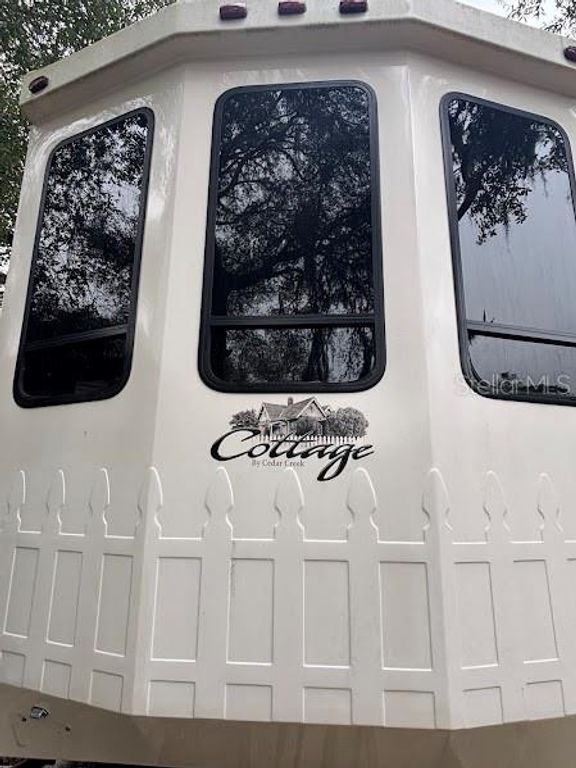 Image 5 of property listing at 14432 252ND COURT ROAD NE 140, Fort Mc Coy, FL 32134