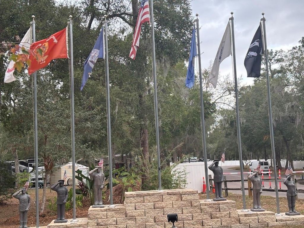 Image 58 of property listing at 14432 252ND COURT ROAD NE 140, Fort Mc Coy, FL 32134