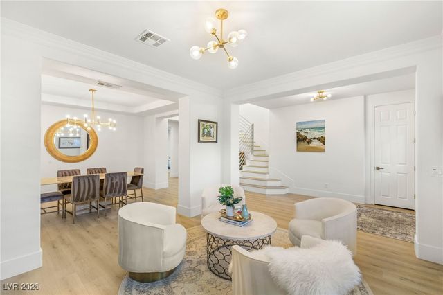 712 Proud Eagle Lane, Las Vegas, NV 89144