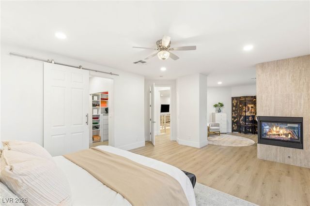 712 Proud Eagle Lane, Las Vegas, NV 89144