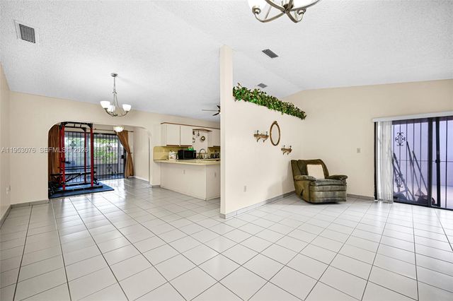 14837 SW 60th St, Miami, FL 33193