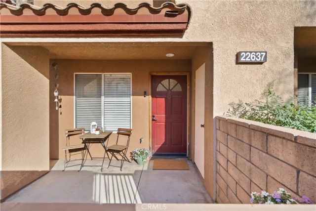 22637 Copper Hill 90, Saugus, CA 91350