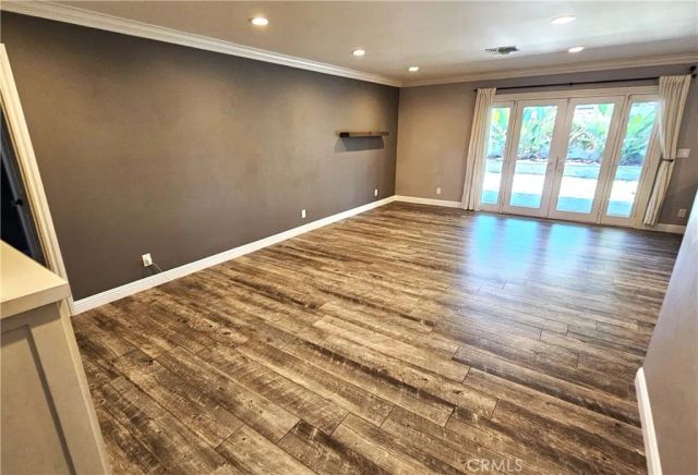 1124 W Woodcrest Avenue, Fullerton, CA 92833