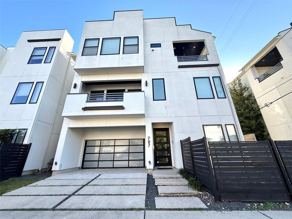 707 W Clay Street, Houston, TX 77019