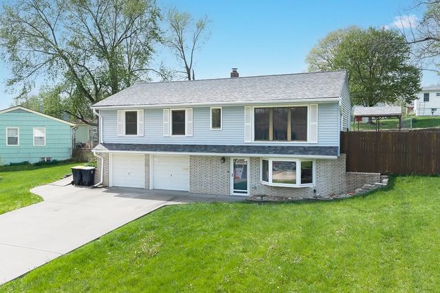 5208 N Wayne Avenue, Kansas City, MO 64118