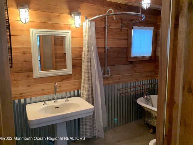 1836 Parkway, Lake Como, NJ 07719