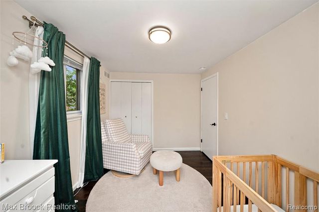 30023 Rock Creek Drive, Southfield, MI 48076